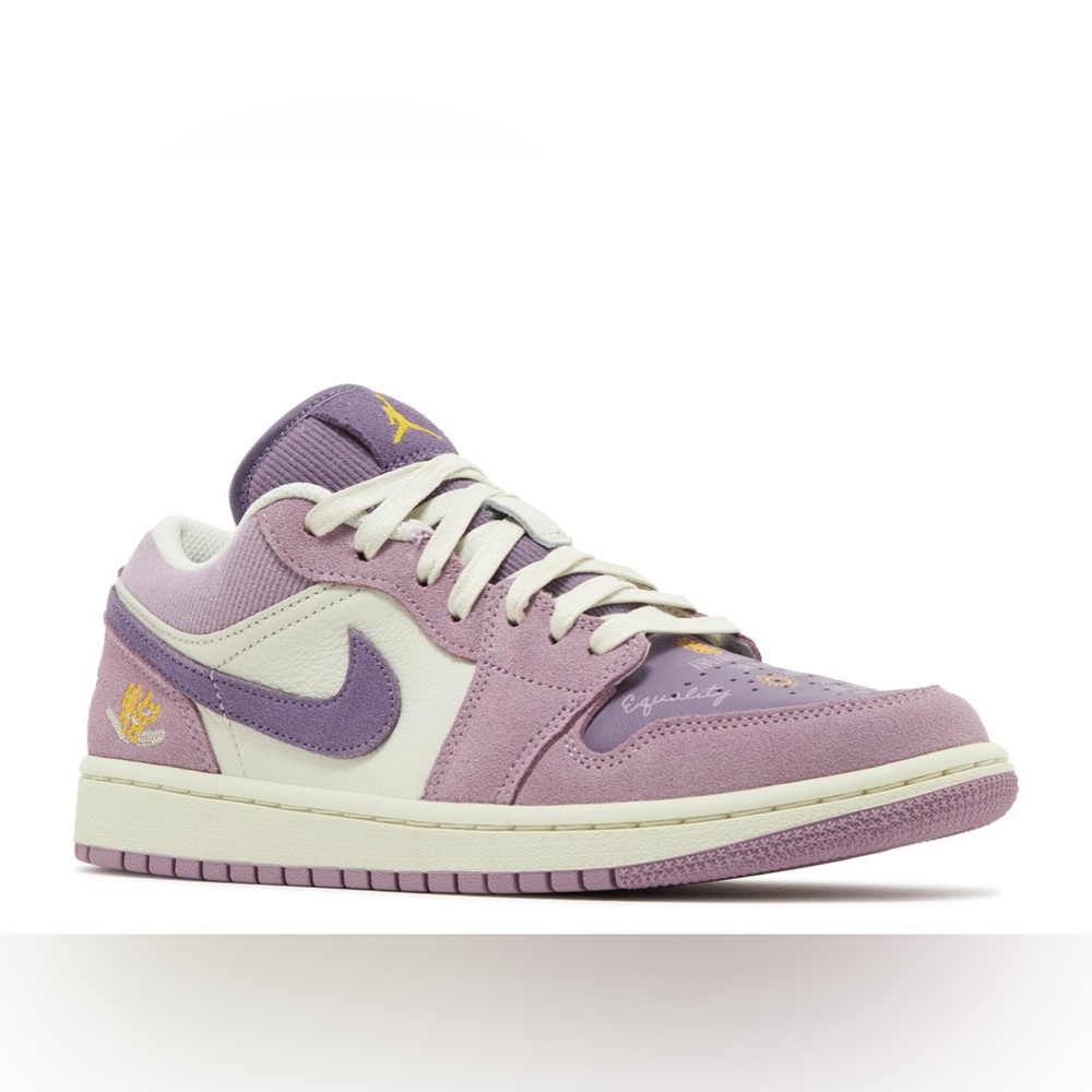 Jordan 1 Low
Unity (Women's)